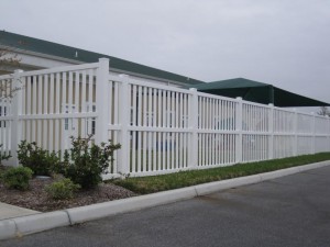 Vinyl-Closed-Picket-Fence